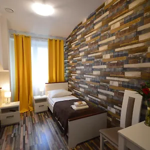 Cracow Apartahotel