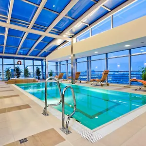 4* Hotel Qubus