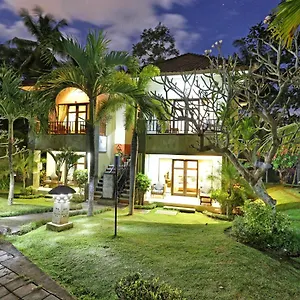 Hotel Bhanuswari & Ubud